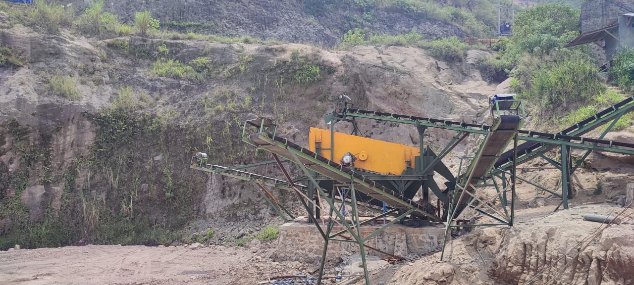 Menyelami Kegiatan Tambang Batu Andesit